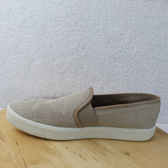 Vince Slip On Loafer Womens 8.5 Beige Shoe Comfort Career Preppy Modern - Picture 13 of 13